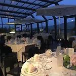 格兰德艾尔伯格波坦莎酒店 酒店